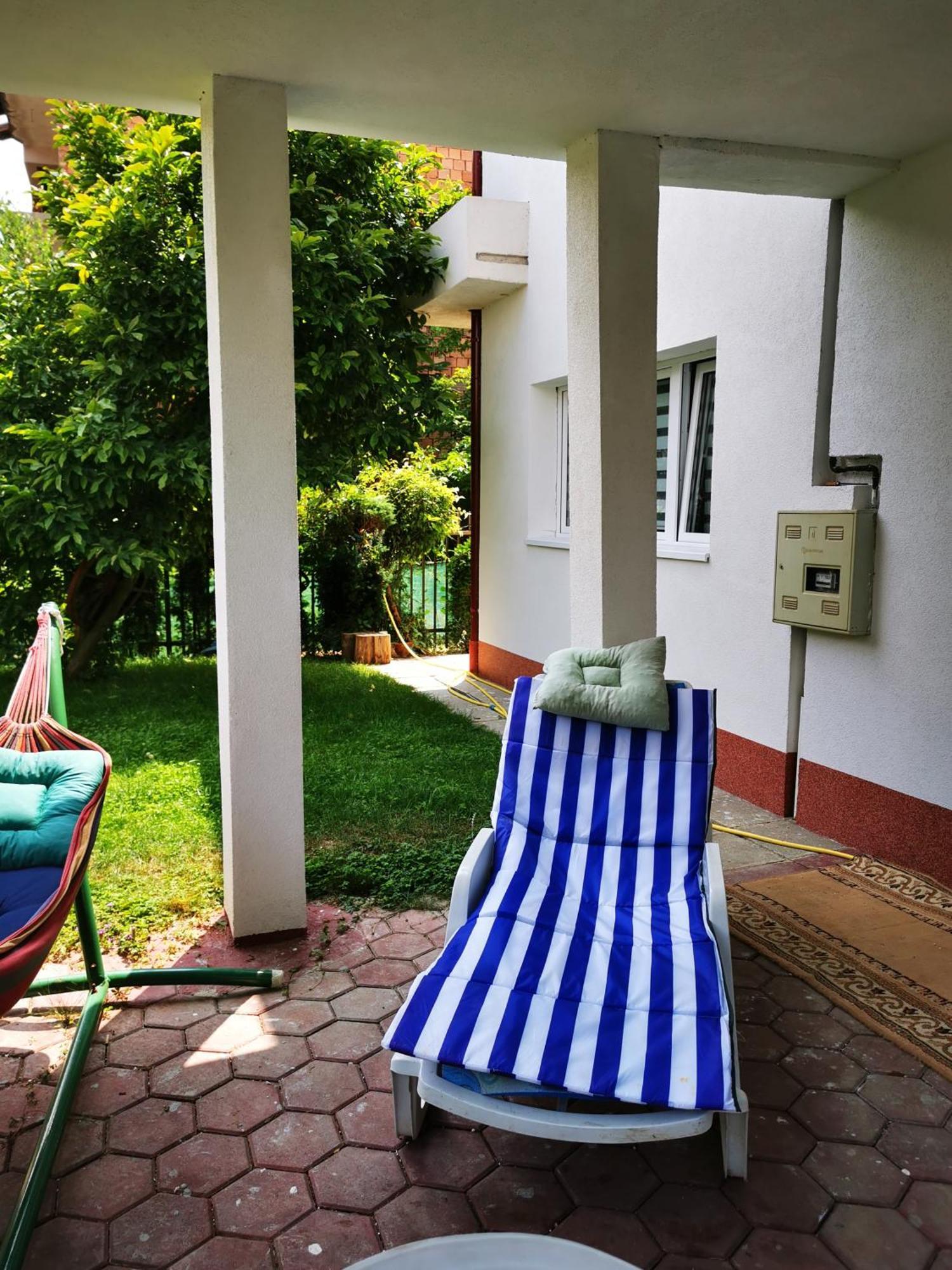 Rest & Recharge 4Bdr Apt- Free Parking, Ac & Garden SJJ Exterior foto
