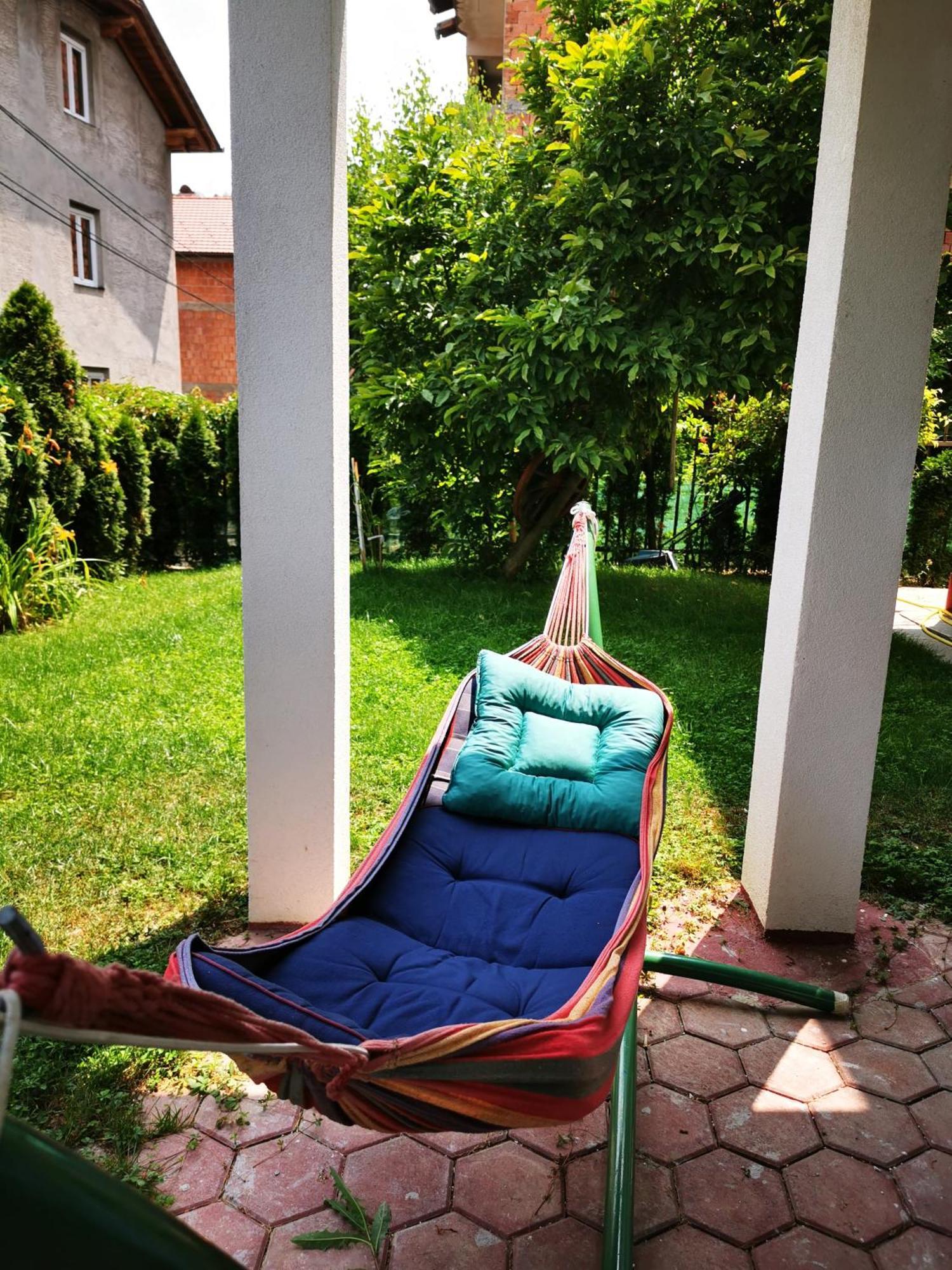 Rest & Recharge 4Bdr Apt- Free Parking, Ac & Garden SJJ Exterior foto